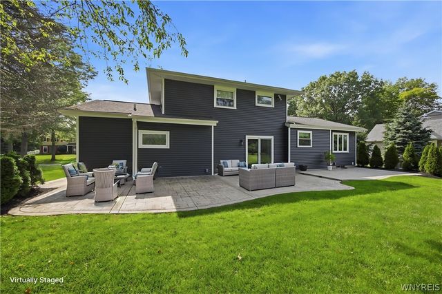 11 Rolling Hills Drive, Orchard Park, NY 14127