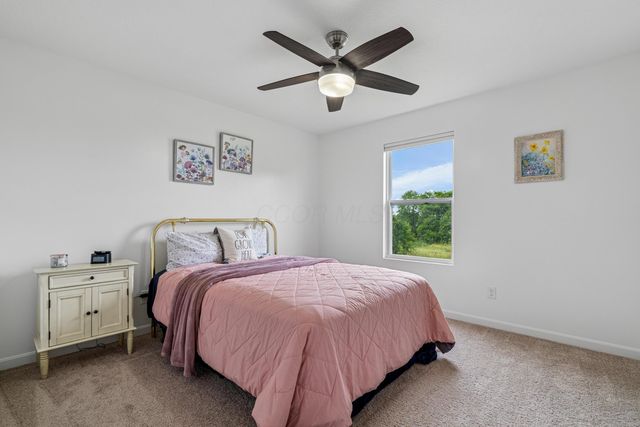 12181 Prairie View Drive NW, Pickerington, OH 43147