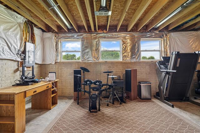 12181 Prairie View Drive NW, Pickerington, OH 43147