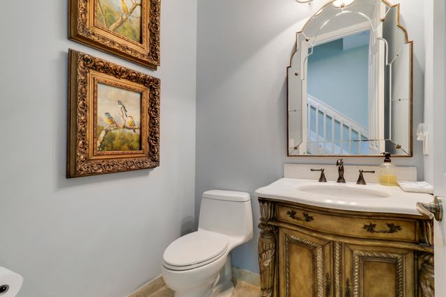 4044 Kingston Lane, Palm Beach Gardens, FL 33418