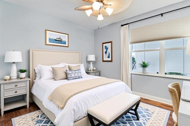 4044 Kingston Lane, Palm Beach Gardens, FL 33418