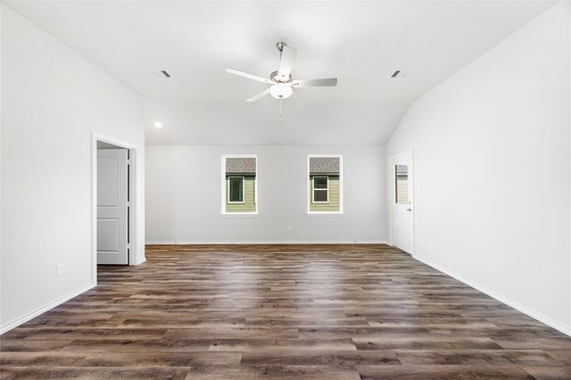 25766 John Wayne Road, Splendora, TX 77372