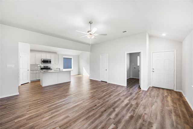 25766 John Wayne Road, Splendora, TX 77372