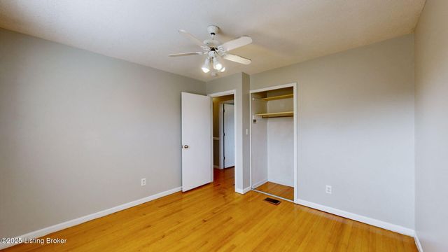 254 Oakridge Ct, Mt Washington, KY 40047