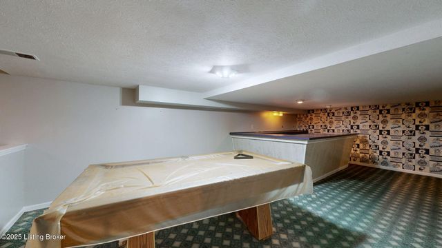 254 Oakridge Ct, Mt Washington, KY 40047