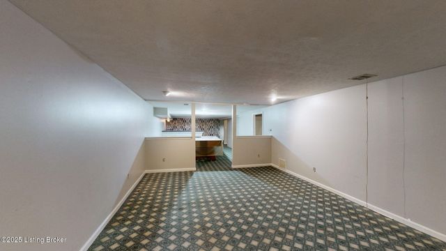 254 Oakridge Ct, Mt Washington, KY 40047