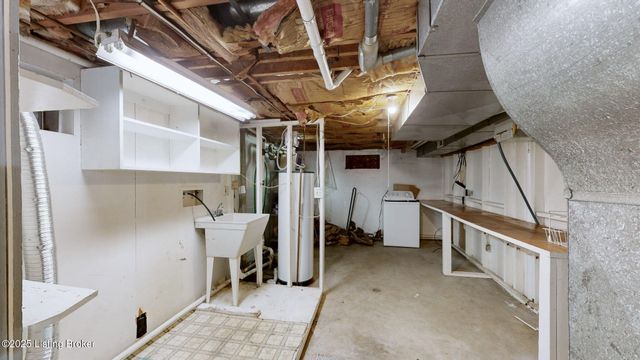 254 Oakridge Ct, Mt Washington, KY 40047