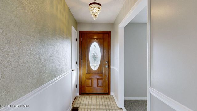 254 Oakridge Ct, Mt Washington, KY 40047