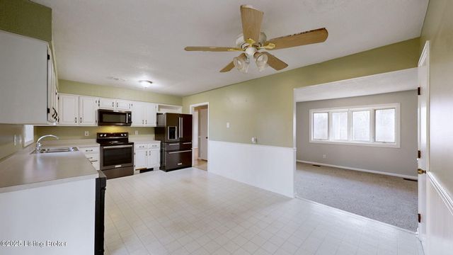 254 Oakridge Ct, Mt Washington, KY 40047