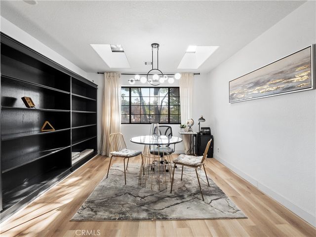 40646 27th Street W, Palmdale, CA 93551