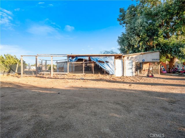 40646 27th Street W, Palmdale, CA 93551