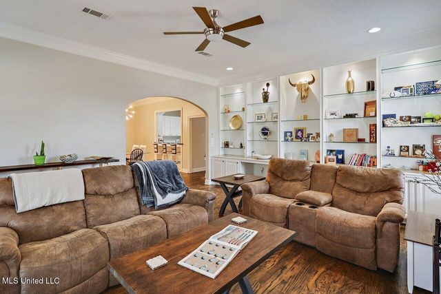 30 Charleston Circle, Brandon, MS 39047