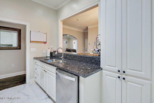 30 Charleston Circle, Brandon, MS 39047