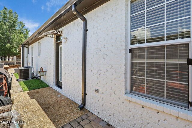 30 Charleston Circle, Brandon, MS 39047