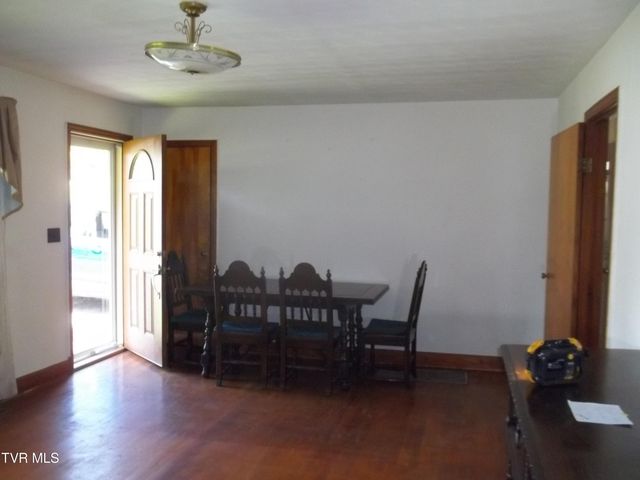 443 East Street, Church Hill, TN 37642