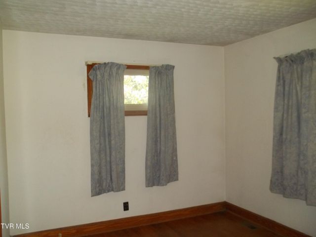 443 East Street, Church Hill, TN 37642