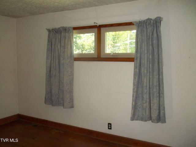 443 East Street, Church Hill, TN 37642