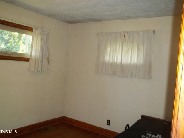 443 East Street, Church Hill, TN 37642