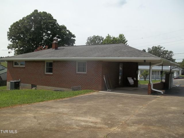 443 East Street, Church Hill, TN 37642