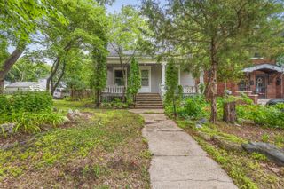 404 S Chicago Avenue, Rockford, IL 61104