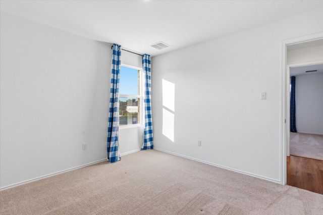 100 Greystone CT, Marble Falls, TX 78654