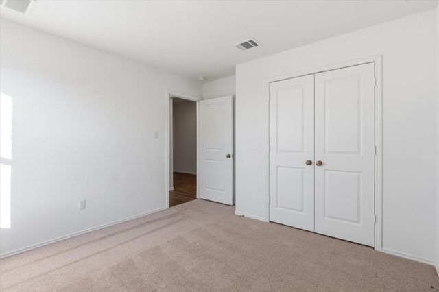 100 Greystone CT, Marble Falls, TX 78654