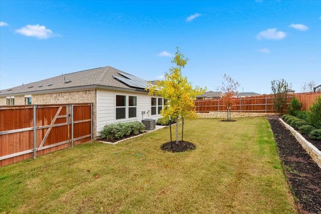 100 Greystone CT, Marble Falls, TX 78654