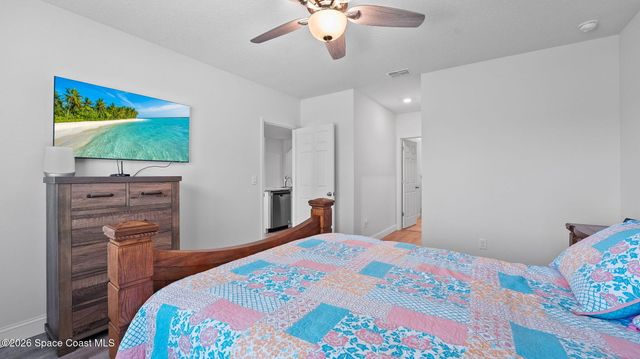 1003 Remington Green Drive SE, Palm Bay, FL 32909