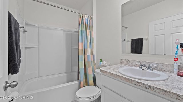 1003 Remington Green Drive SE, Palm Bay, FL 32909