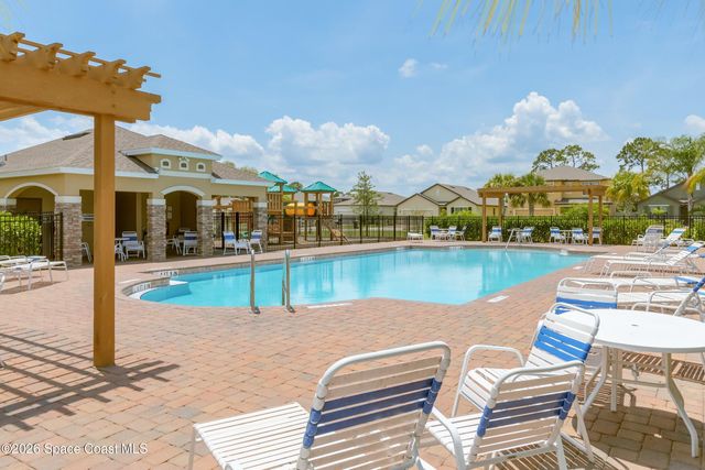 1003 Remington Green Drive SE, Palm Bay, FL 32909