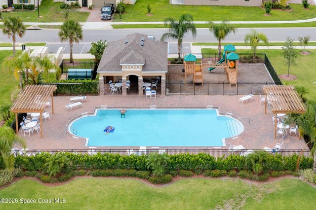 1003 Remington Green Drive SE, Palm Bay, FL 32909