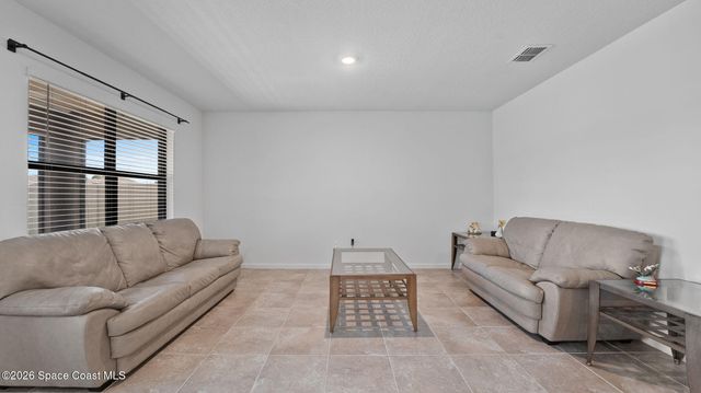 1003 Remington Green Drive SE, Palm Bay, FL 32909