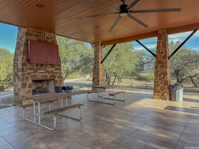 1013 Malbec Loop, Canyon Lake, TX 78133