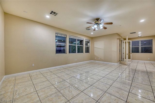 9609 Rolling Thunder Avenue, Las Vegas, NV 89148