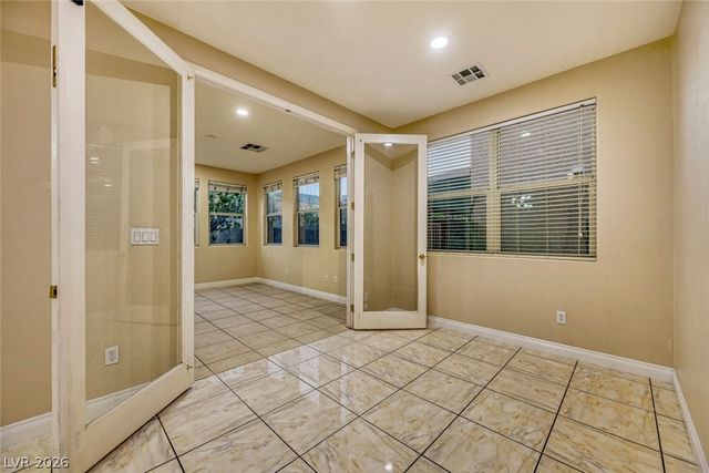 9609 Rolling Thunder Avenue, Las Vegas, NV 89148