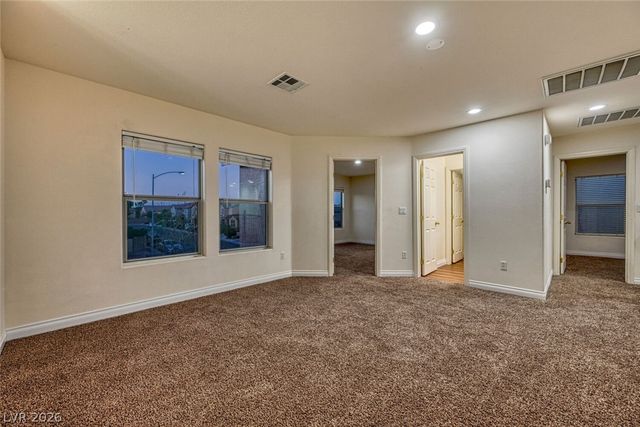 9609 Rolling Thunder Avenue, Las Vegas, NV 89148