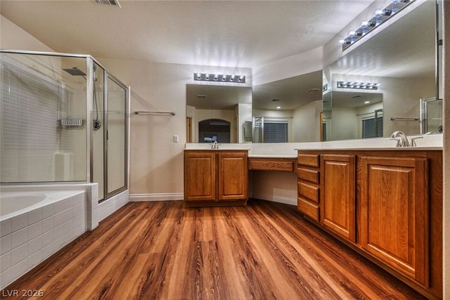 9609 Rolling Thunder Avenue, Las Vegas, NV 89148