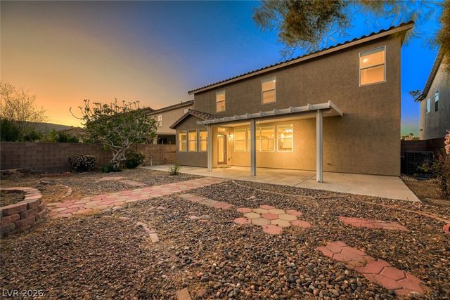 9609 Rolling Thunder Avenue, Las Vegas, NV 89148