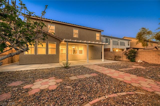 9609 Rolling Thunder Avenue, Las Vegas, NV 89148