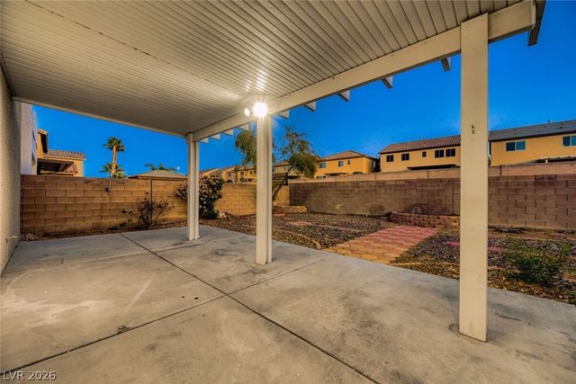 9609 Rolling Thunder Avenue, Las Vegas, NV 89148