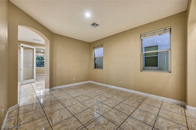 9609 Rolling Thunder Avenue, Las Vegas, NV 89148