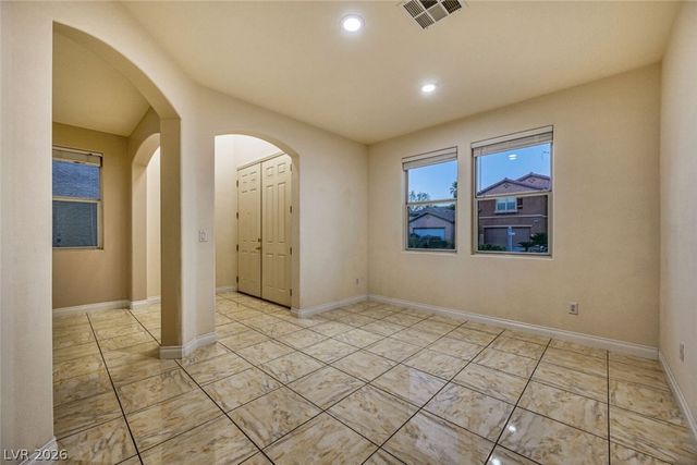 9609 Rolling Thunder Avenue, Las Vegas, NV 89148