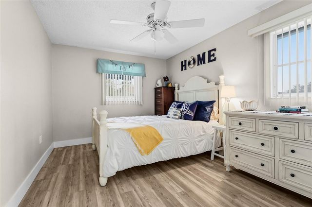 7320 MEADOWBROOK DRIVE, Sarasota, FL 34243