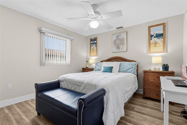 7320 MEADOWBROOK DRIVE, Sarasota, FL 34243