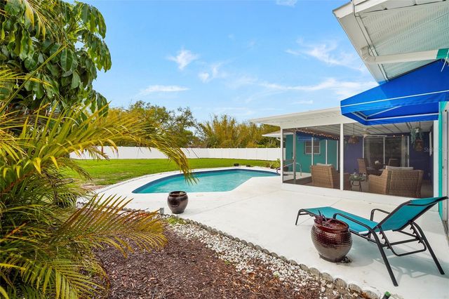 7320 MEADOWBROOK DRIVE, Sarasota, FL 34243