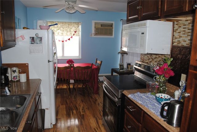 501 Tollis Pky, Broadview Heights, OH 44147