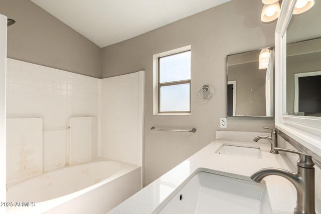 21831 N 32ND Avenue, Phoenix, AZ 85027