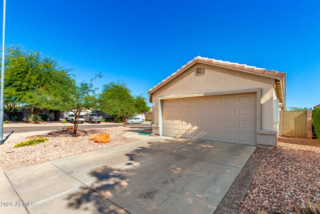 21831 N 32ND Avenue, Phoenix, AZ 85027