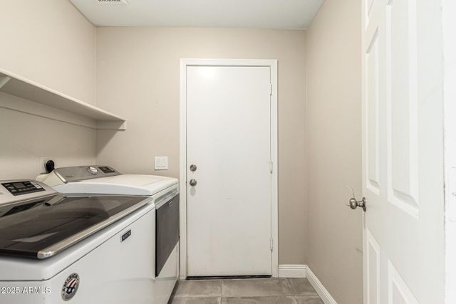 21831 N 32ND Avenue, Phoenix, AZ 85027