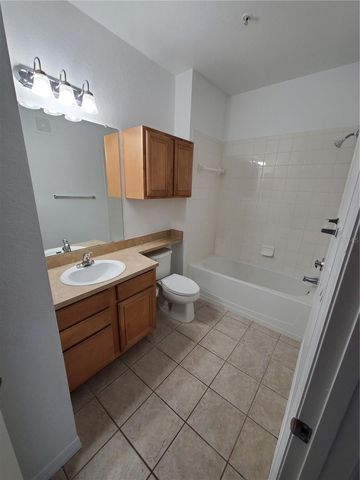 8341 38TH STREET CIRCLE E 107, Sarasota, FL 34243